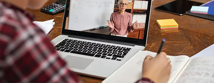 How to Maximize Engagement in Online Courses
